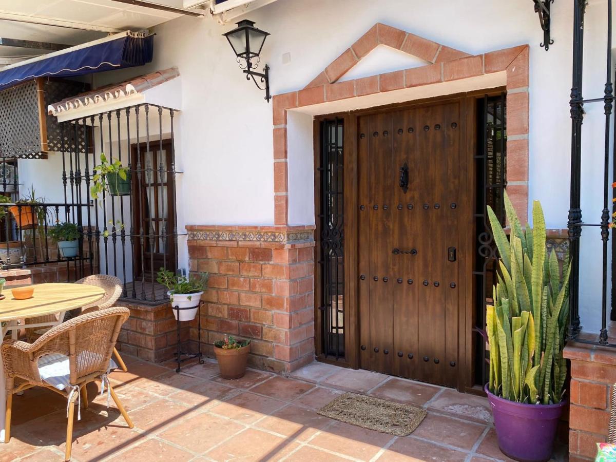 Apartamento La Carihuela Torremolinos Ngoại thất bức ảnh
